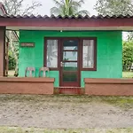 Oyo 91218 Villa Karang Sono
