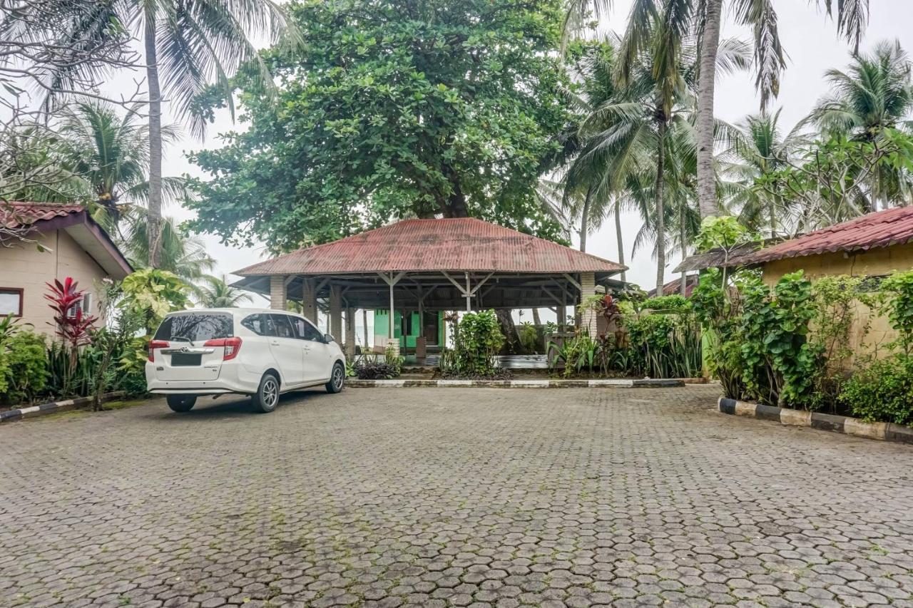 Oyo 91218 Karang Sono Hotel