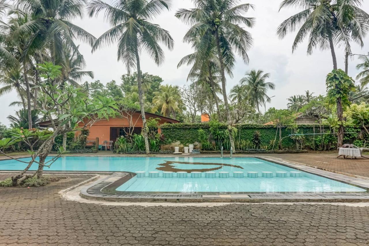 Oyo 91218 Karang Sono 2* Anyer
